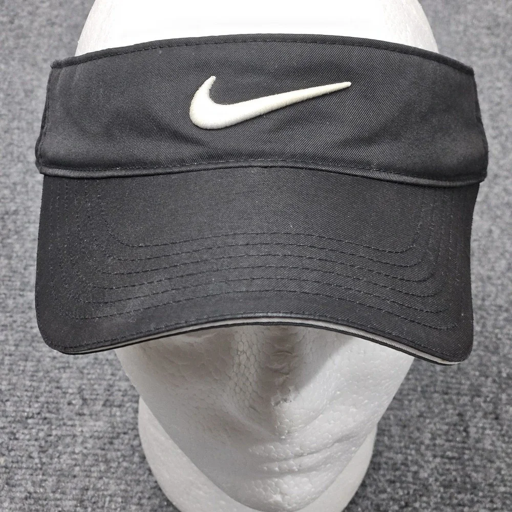 Nike Golf Visor Black Swoosh Logo Athletic Sun Hat Sportswear Resort Athleisure